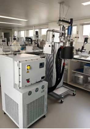 防爆型高溫循環(huán)器（控溫反應(yīng)釜）